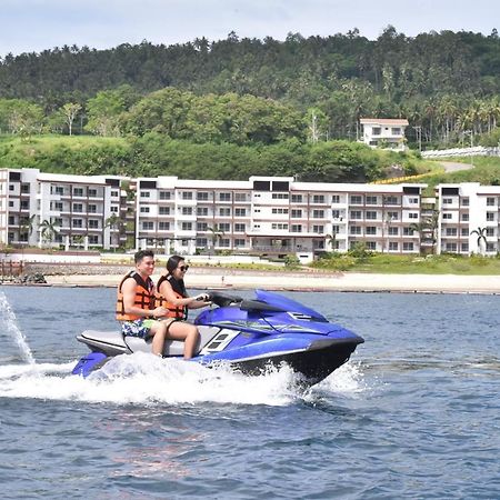 Holiday Oceanview Residences And Resort Samal Ngoại thất bức ảnh